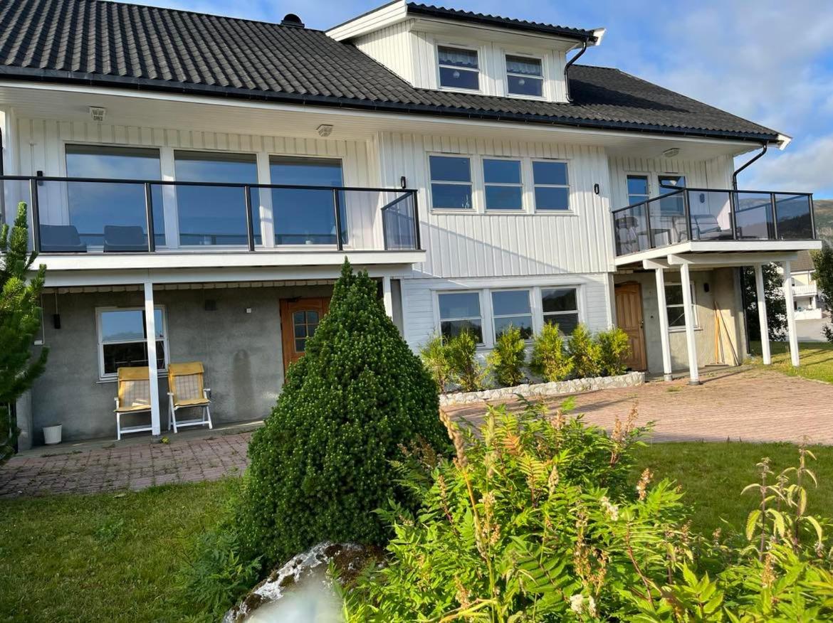 Lena Apartment Tromso Kvaloya Buitenkant foto